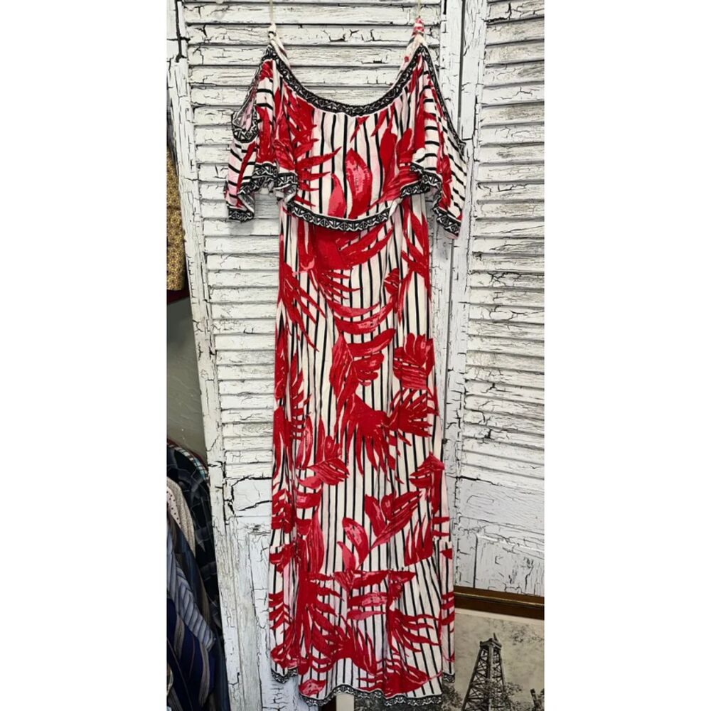 Women's Flying Tomato Off the Shoulder Dress Size Small
